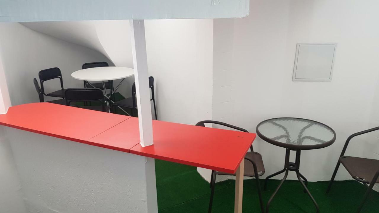 House Coffe Hostel Burgas Bagian luar foto